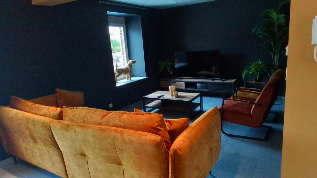 La Ferme Villa 2 Bastogne Bagian luar foto